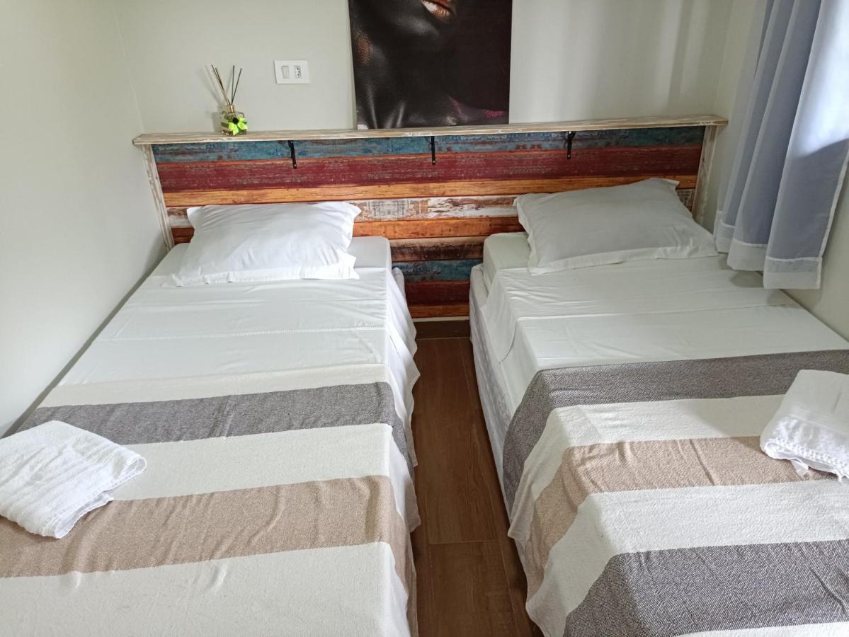 Alpha Hospedaria & Hostel Londrina Exterior photo