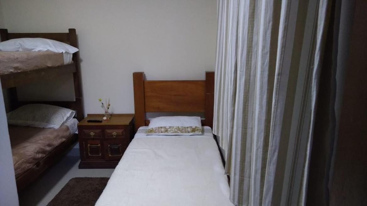 Alpha Hospedaria & Hostel Londrina Exterior photo